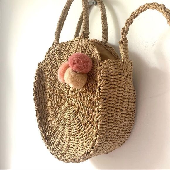 Boho Chic Woven Straw Circular Bag Crossbody - Picture 5 of 15